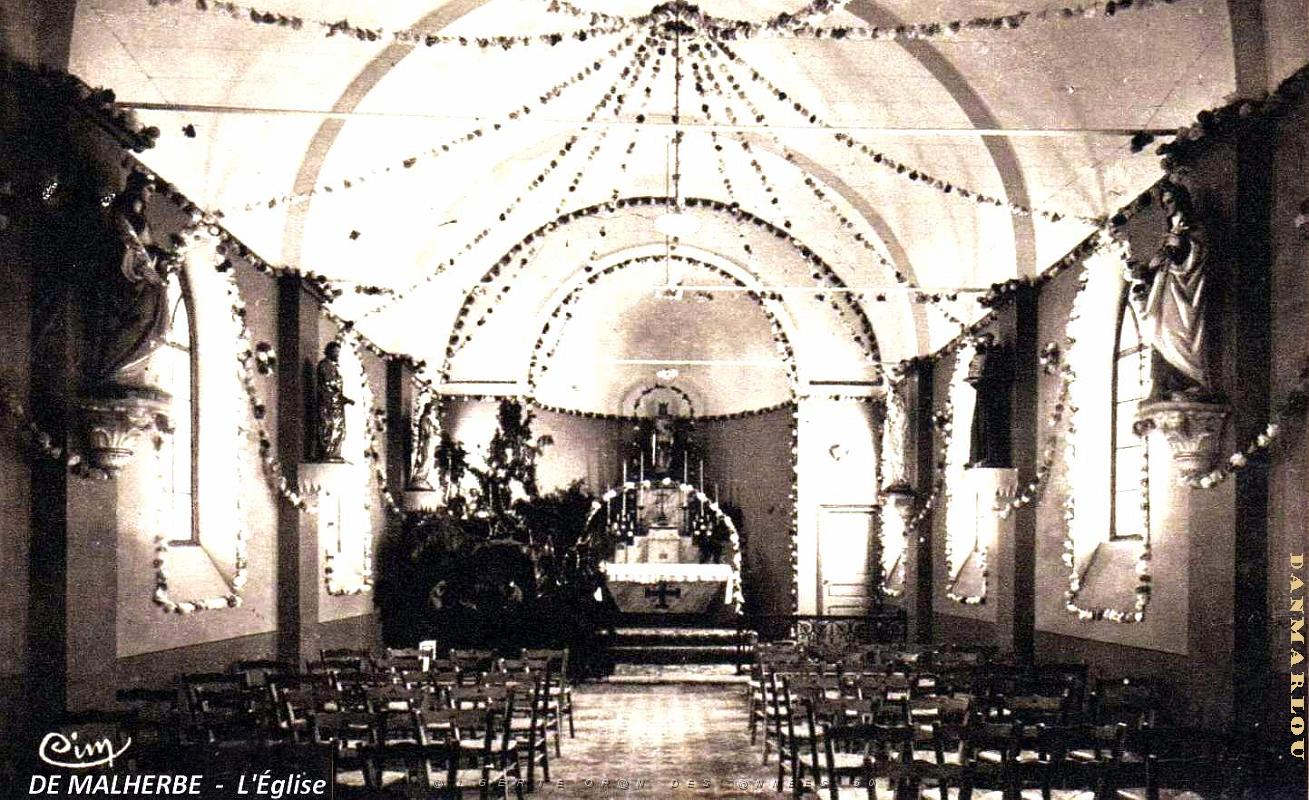 De Malherbe- eglise - Interieur renove en 1937.jpg